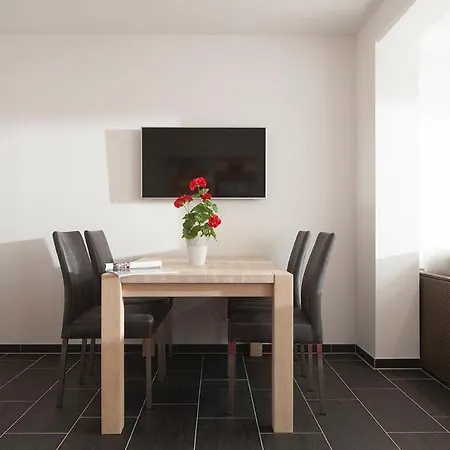 Terrassenhaus Whg 1 *